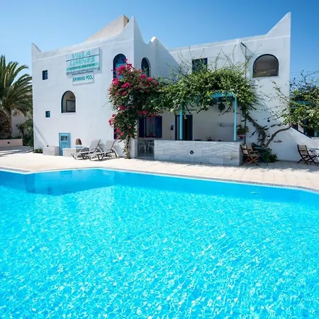 Limnes Perissa (Santorini)