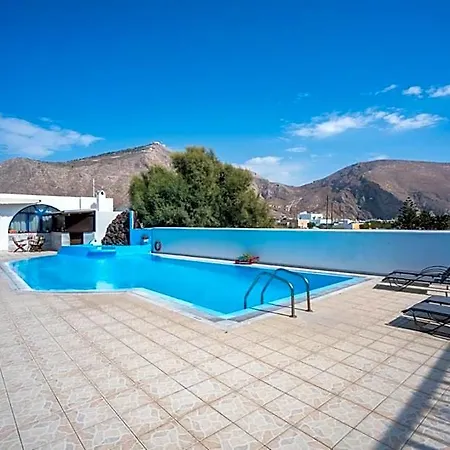 Aparthotel Limnes
