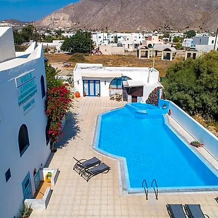 Limnes Perissa (Santorini)