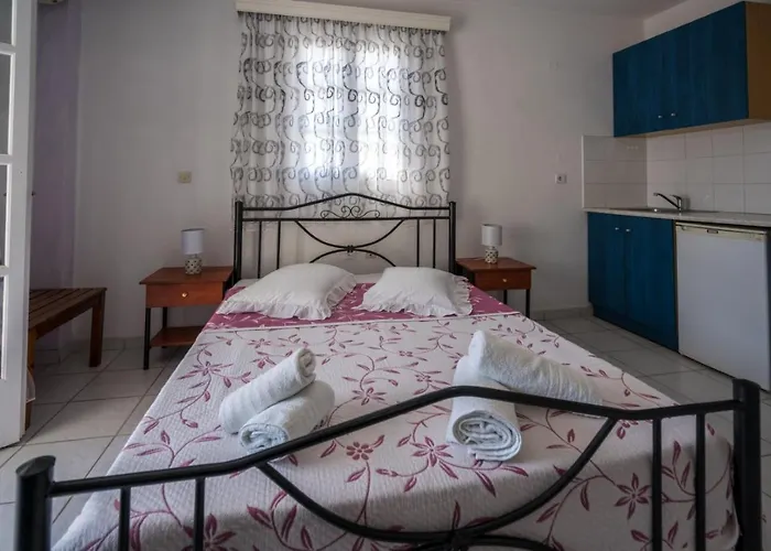 Limnes 4* Περίσσα