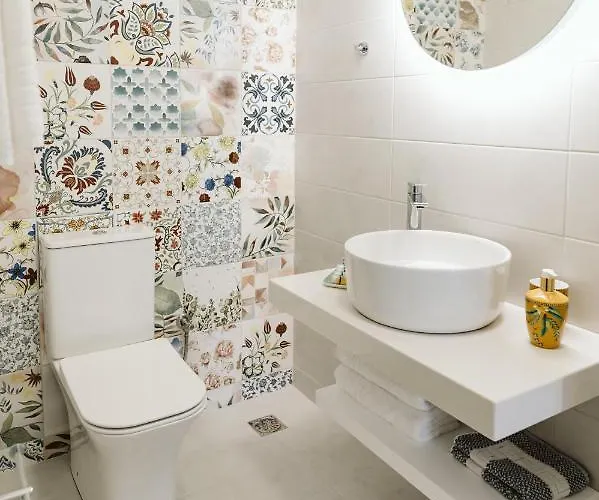 Limnes 4* Perissa (Santorini)