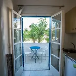 Aparthotel Limnes 4*