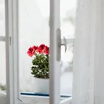 Limnes Aparthotel