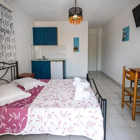 Apartmanhotel Limnes 4*